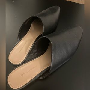 Banana Republic Leather Mules
